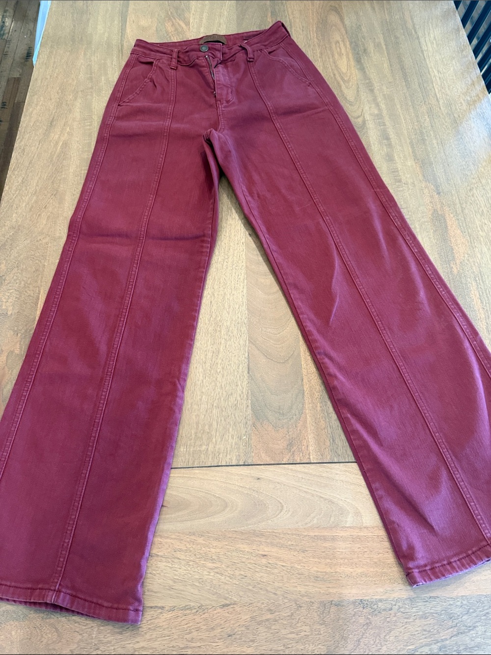 Judy Blue Straight Leg Jeans in Wine 3/26
